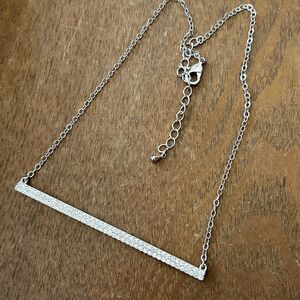 Gorgeous Modernist Design Crystal Bar Silver Tone 20” Necklace